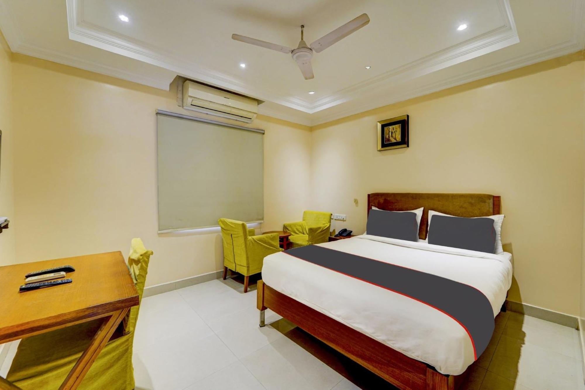Hotel O G Silver Ashok Nagar होटल Chennai